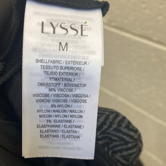 Lysse women’s size Medium black, and gray A-line slip on skirt - Picture 3 of 5